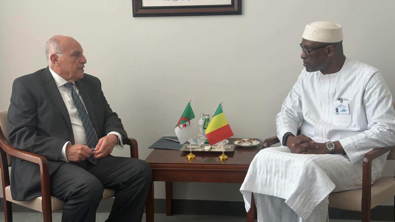 Son Excellence Monsieur Abdoulaye DIOP s’est entretenu, le vendredi 25 septembre 2026, avec ses homologues de